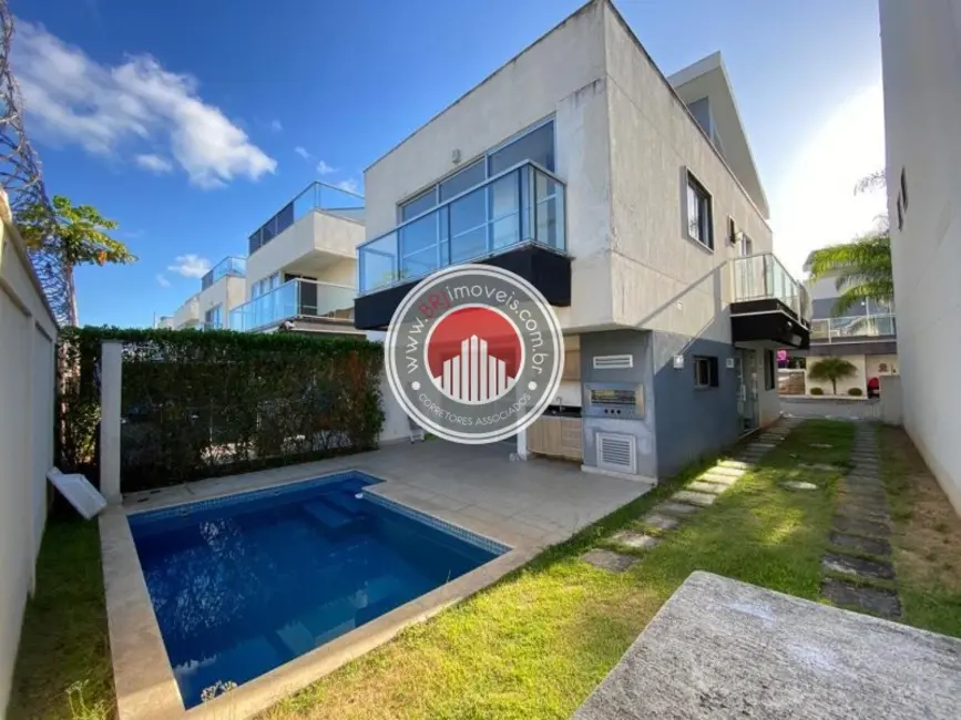 Casa com 3 quartos à venda, 268m2 em Recreio dos Bandeirantes, Rio De Janeiro - RJ - imagem 4 Foto 4 de Casa com 3 quartos à venda, 268m2 em Recreio dos Bandeirantes, Rio De Janeiro - RJ