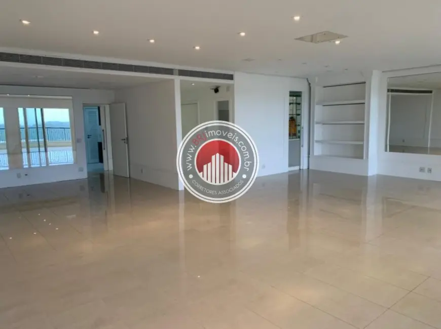 Foto 1 de Apartamento com 5 quartos à venda, 435m2 em Barra da Tijuca, Rio De Janeiro - RJ