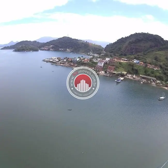 Foto 3 de Casa com 6 quartos à venda, 45m2 em Gambôa do Belém (Cunhambebe), Angra Dos Reis - RJ