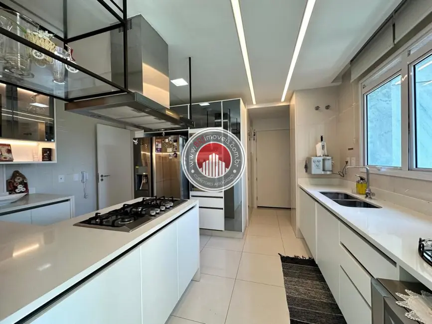 Foto 5 de Apartamento com 4 quartos à venda, 266m2 em Barra da Tijuca, Rio De Janeiro - RJ