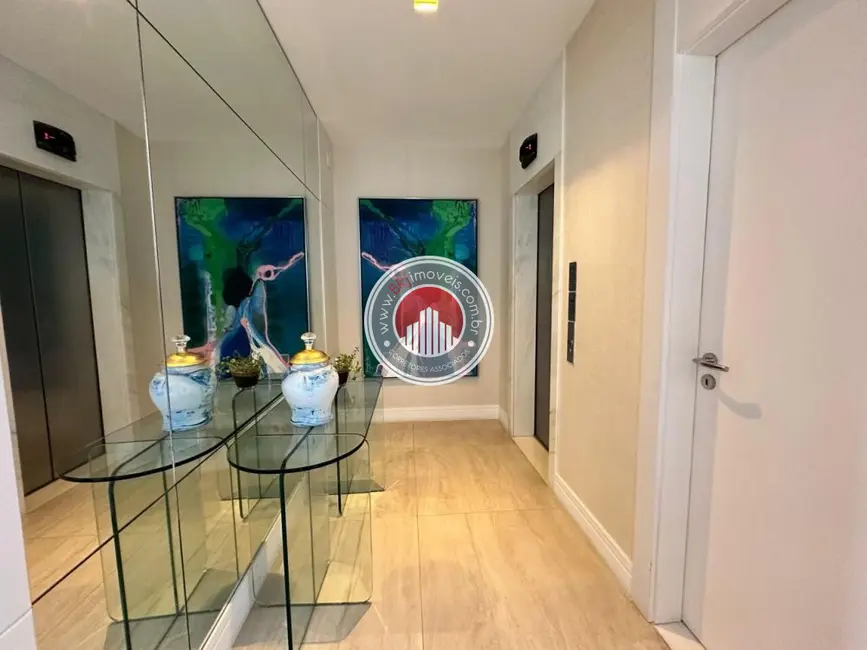 Foto 2 de Apartamento com 4 quartos à venda, 266m2 em Barra da Tijuca, Rio De Janeiro - RJ