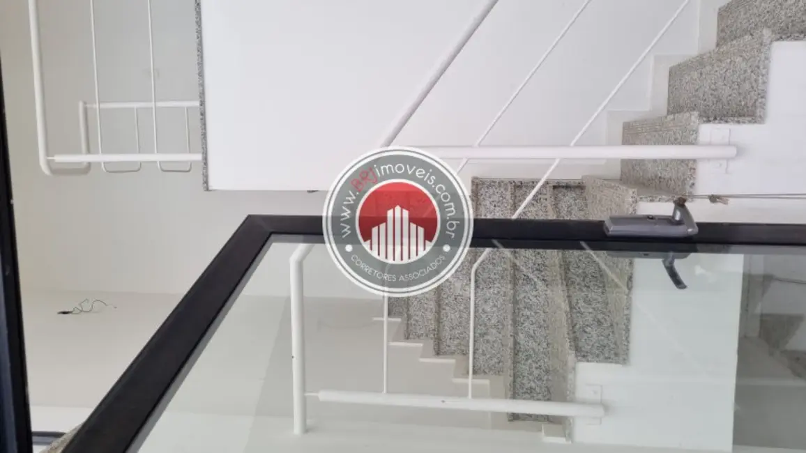 Casa com 4 quartos à venda, 366m2 em Recreio dos Bandeirantes, Rio De Janeiro - RJ - imagem 9 Foto 9 de Casa com 4 quartos à venda, 366m2 em Recreio dos Bandeirantes, Rio De Janeiro - RJ