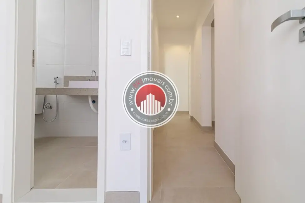 Foto 4 de Apartamento com 4 quartos à venda, 155m2 em Lagoa, Rio De Janeiro - RJ