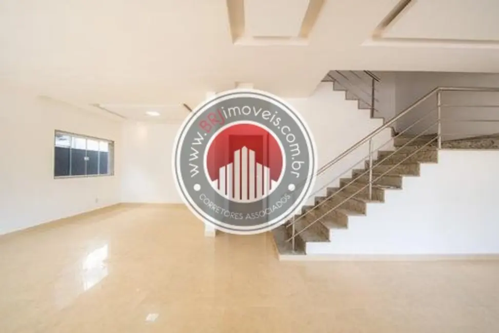 Casa com 5 quartos à venda, 380m2 em Recreio dos Bandeirantes, Rio De Janeiro - RJ - imagem 6 Foto 6 de Casa com 5 quartos à venda, 380m2 em Recreio dos Bandeirantes, Rio De Janeiro - RJ