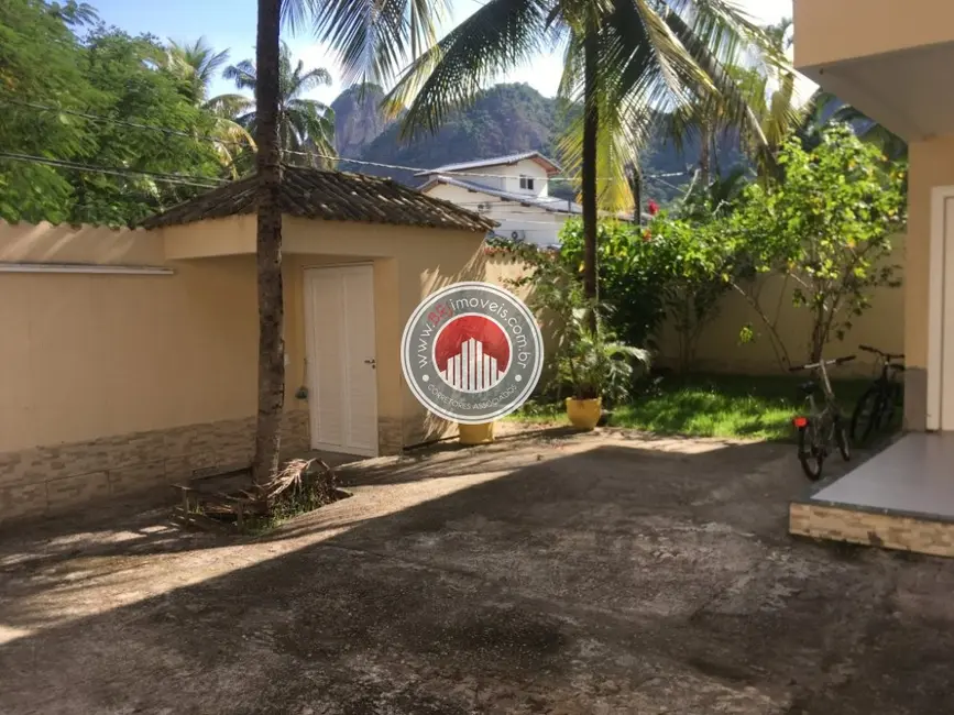 Casa com 6 quartos à venda, 612m2 em Jacarepaguá, Rio De Janeiro - RJ - imagem 3 Foto 3 de Casa com 6 quartos à venda, 612m2 em Jacarepaguá, Rio De Janeiro - RJ