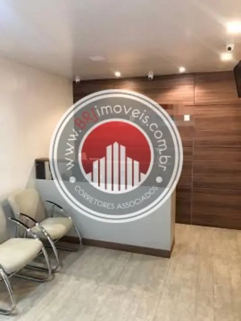 Sala Comercial à venda, 229m2 em Centro, Nova Iguacu - RJ - imagem 2 Foto 2 de Sala Comercial à venda, 229m2 em Centro, Nova Iguacu - RJ