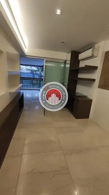 Foto 5 de Apartamento com 4 quartos à venda, 243m2 em Leblon, Rio De Janeiro - RJ