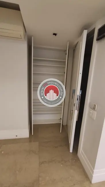 Foto 7 de Apartamento com 4 quartos à venda, 243m2 em Leblon, Rio De Janeiro - RJ