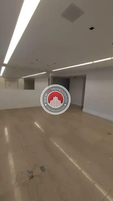 Foto 3 de Apartamento com 4 quartos à venda, 243m2 em Leblon, Rio De Janeiro - RJ