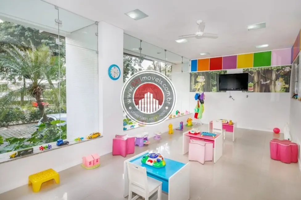 Foto 2 de Apartamento com 4 quartos à venda, 156m2 em Barra da Tijuca, Rio De Janeiro - RJ