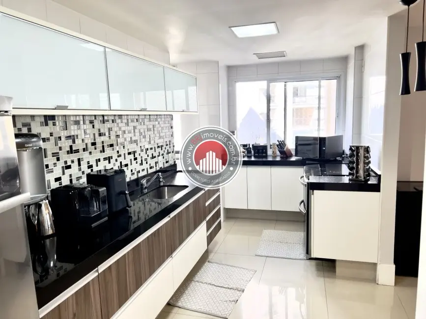 Foto 4 de Apartamento com 4 quartos à venda, 168m2 em Jacarepaguá, Rio De Janeiro - RJ