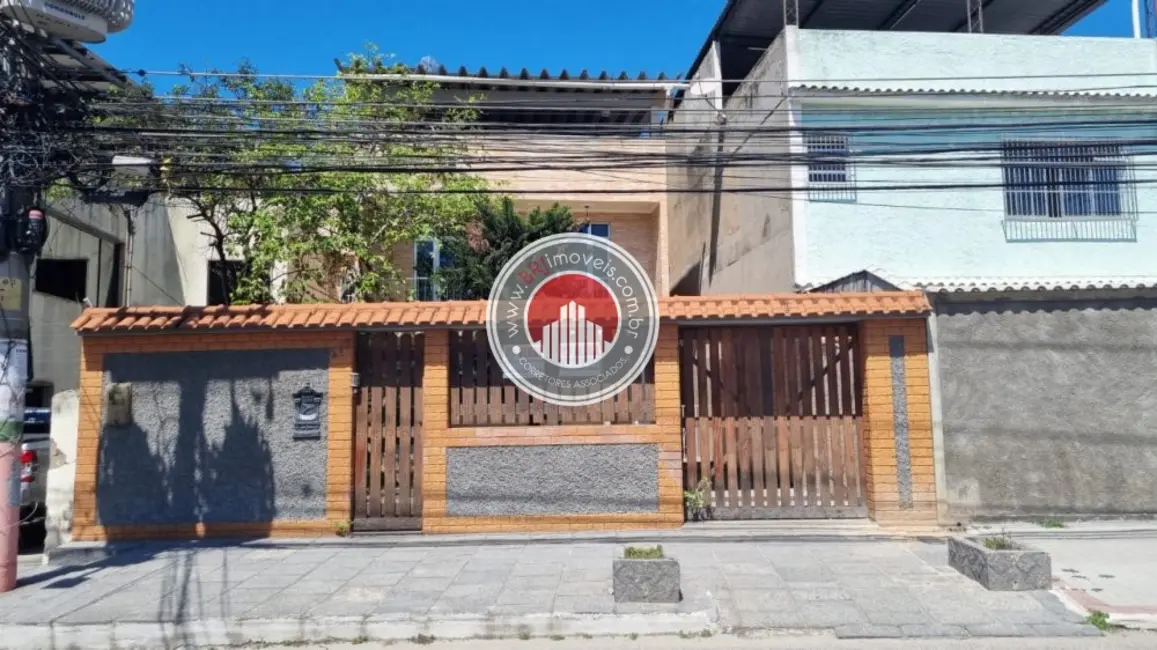 Foto 1 de Casa com 4 quartos para alugar, 400m2 em Centro, Nilopolis - RJ