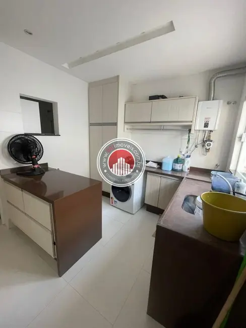 Casa com 6 quartos à venda, 1250m2 em Anil, Rio De Janeiro - RJ - imagem 4 Foto 4 de Casa com 6 quartos à venda, 1250m2 em Anil, Rio De Janeiro - RJ