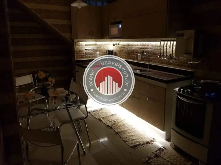 Casa com 2 quartos à venda, 200m2 em Realengo, Rio De Janeiro - RJ - imagem 6 Foto 6 de Casa com 2 quartos à venda, 200m2 em Realengo, Rio De Janeiro - RJ