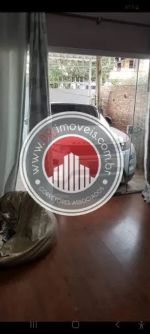 Casa com 2 quartos à venda, 200m2 em Realengo, Rio De Janeiro - RJ - imagem 5 Foto 5 de Casa com 2 quartos à venda, 200m2 em Realengo, Rio De Janeiro - RJ