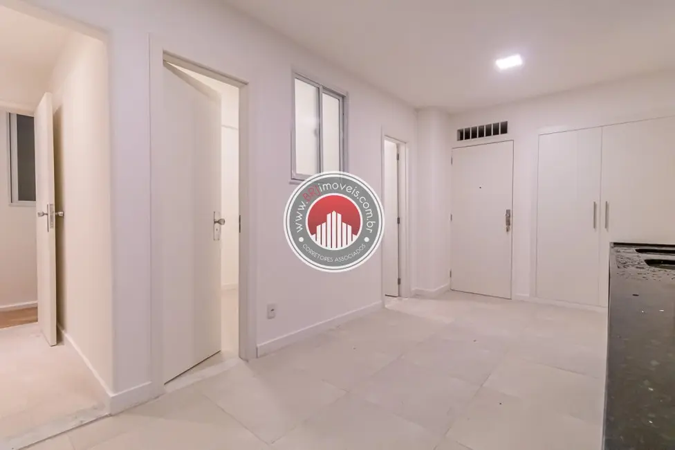 Foto 6 de Apartamento com 4 quartos à venda, 330m2 em Copacabana, Rio De Janeiro - RJ