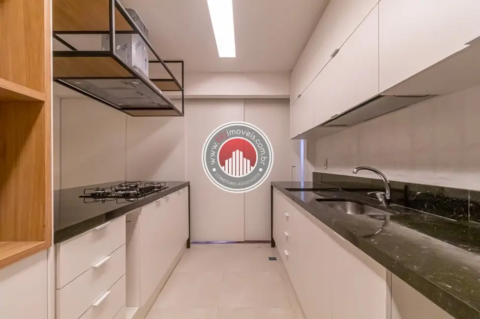 Foto 5 de Apartamento com 4 quartos à venda, 330m2 em Copacabana, Rio De Janeiro - RJ