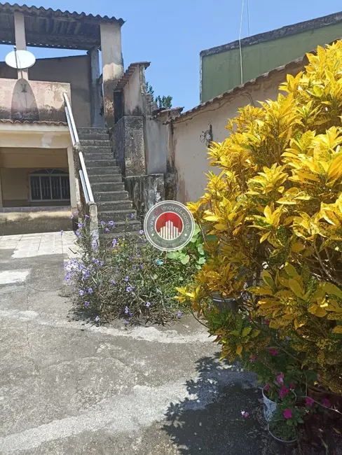 Casa com 4 quartos à venda, 360m2 em Nova Brasília, Nova Iguacu - RJ - imagem 3 Foto 3 de Casa com 4 quartos à venda, 360m2 em Nova Brasília, Nova Iguacu - RJ