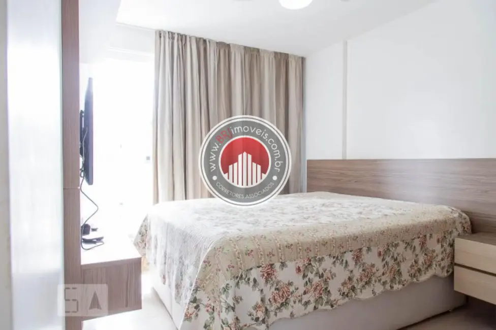 Apartamento com 2 quartos para alugar, 74m2 em Recreio dos Bandeirantes, Rio De Janeiro - RJ - imagem 3 Foto 3 de Apartamento com 2 quartos para alugar, 74m2 em Recreio dos Bandeirantes, Rio De Janeiro - RJ