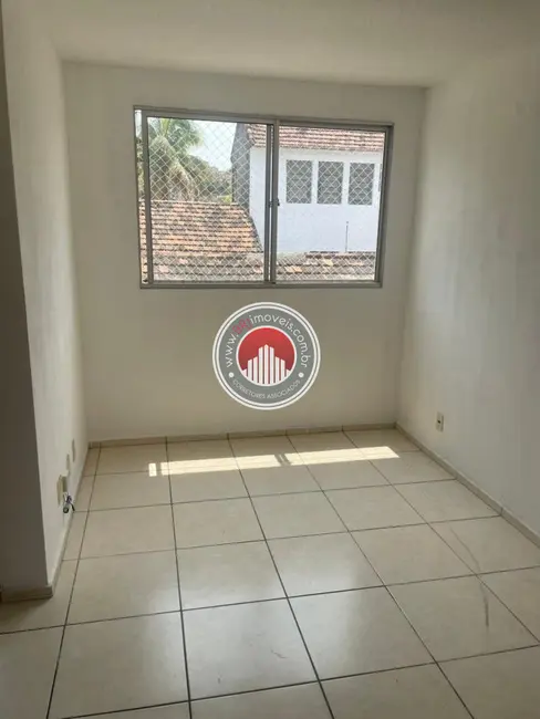 Foto 2 de Apartamento com 2 quartos à venda, 42m2 em Parada de Lucas, Rio De Janeiro - RJ
