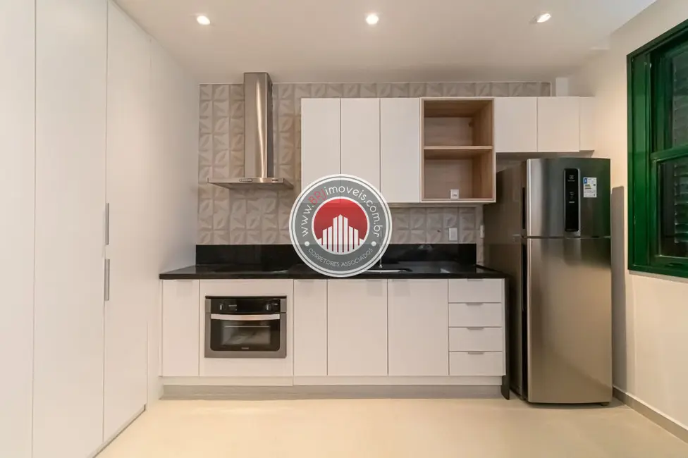 Foto 3 de Apartamento com 1 quarto à venda, 27m2 em Copacabana, Rio De Janeiro - RJ