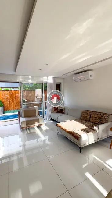 Casa com 5 quartos à venda, 260m2 em Recreio dos Bandeirantes, Rio De Janeiro - RJ - imagem 3 Foto 3 de Casa com 5 quartos à venda, 260m2 em Recreio dos Bandeirantes, Rio De Janeiro - RJ