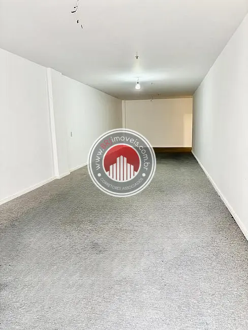 Foto 2 de Sala Comercial à venda, 126m2 em Recreio dos Bandeirantes, Rio De Janeiro - RJ