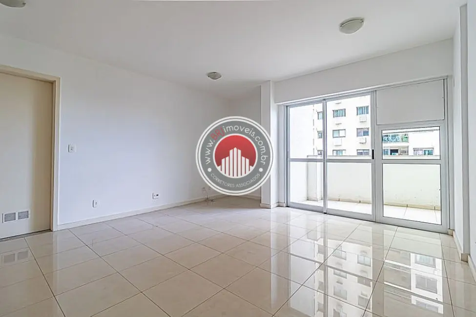 Apartamento com 2 quartos à venda, 94m2 em Recreio dos Bandeirantes, Rio De Janeiro - RJ - imagem 3 Foto 3 de Apartamento com 2 quartos à venda, 94m2 em Recreio dos Bandeirantes, Rio De Janeiro - RJ