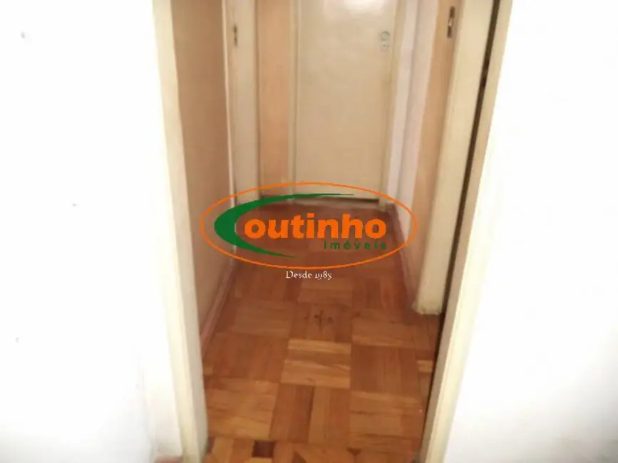 Foto 2 de Apartamento com 3 quartos à venda, 97m2 em Tijuca, Rio De Janeiro - RJ