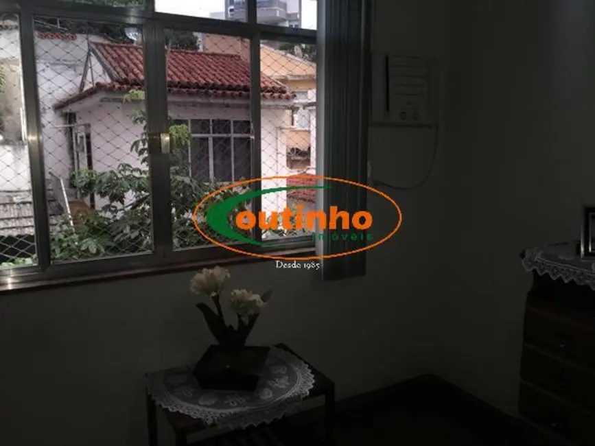 Casa com 5 quartos à venda, 287m2 em Tijuca, Rio De Janeiro - RJ - imagem 9 Foto 9 de Casa com 5 quartos à venda, 287m2 em Tijuca, Rio De Janeiro - RJ