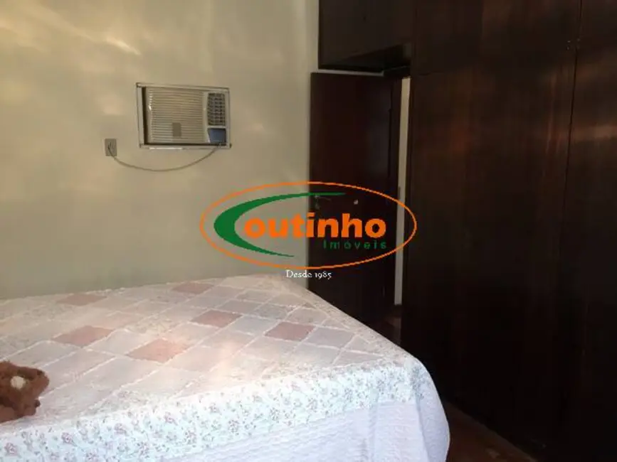 Casa com 5 quartos à venda, 287m2 em Tijuca, Rio De Janeiro - RJ - imagem 7 Foto 7 de Casa com 5 quartos à venda, 287m2 em Tijuca, Rio De Janeiro - RJ