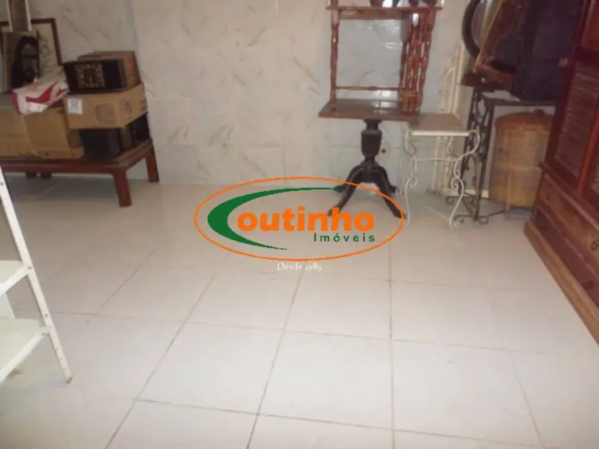 Foto 6 de Apartamento com 2 quartos à venda, 85m2 em Praça da Bandeira, Rio De Janeiro - RJ