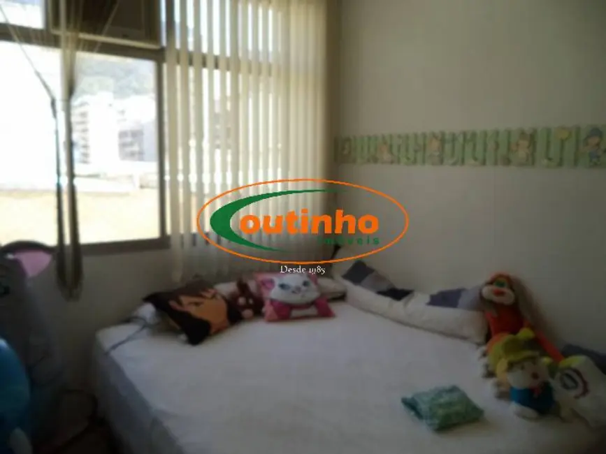 Apartamento com 4 quartos à venda, 160m2 em Tijuca, Rio De Janeiro - RJ - imagem 8 Foto 8 de Apartamento com 4 quartos à venda, 160m2 em Tijuca, Rio De Janeiro - RJ