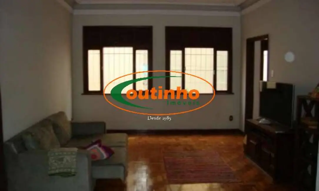 Foto 2 de Apartamento com 3 quartos à venda, 160m2 em Grajaú, Rio De Janeiro - RJ