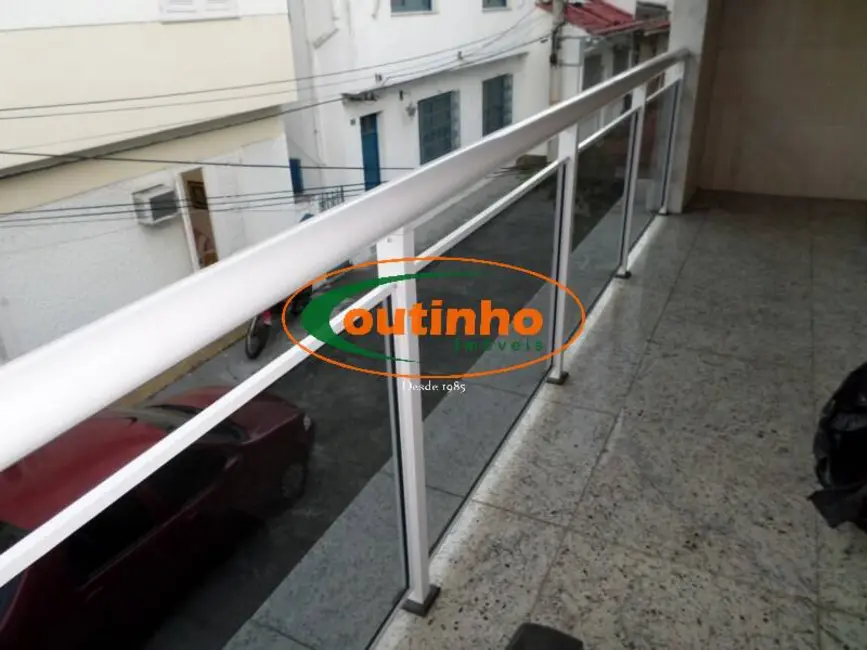 Foto 2 de Casa com 3 quartos à venda, 180m2 em Vila Isabel, Rio De Janeiro - RJ