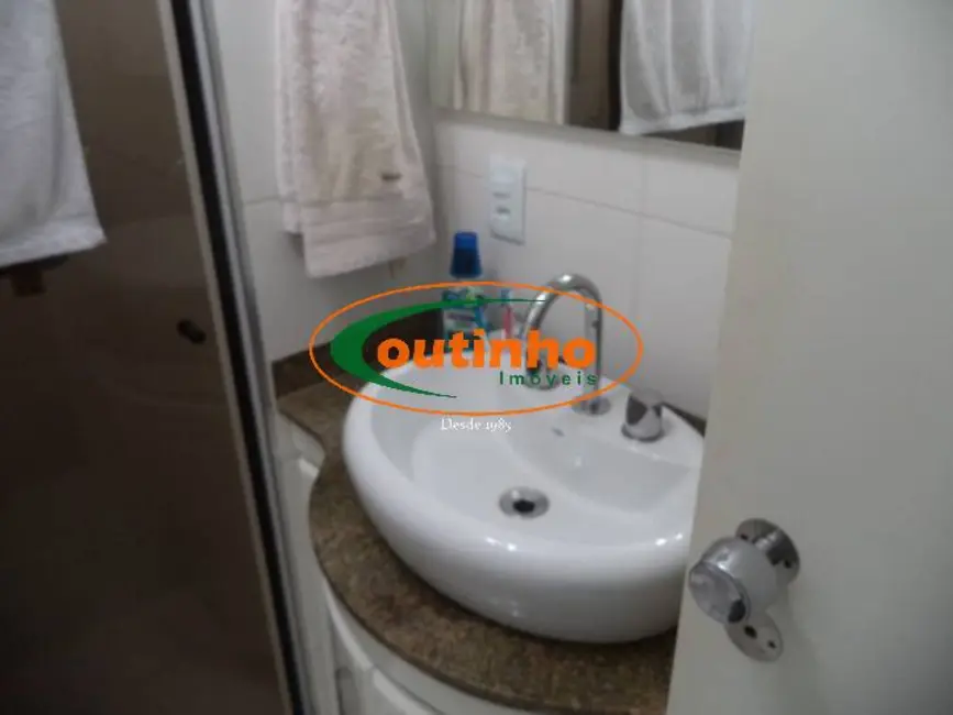 Apartamento com 2 quartos à venda, 205m2 em Tijuca, Rio De Janeiro - RJ - imagem 7 Foto 7 de Apartamento com 2 quartos à venda, 205m2 em Tijuca, Rio De Janeiro - RJ