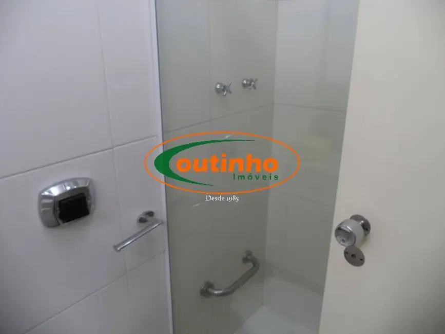Apartamento com 2 quartos à venda, 205m2 em Tijuca, Rio De Janeiro - RJ - imagem 9 Foto 9 de Apartamento com 2 quartos à venda, 205m2 em Tijuca, Rio De Janeiro - RJ