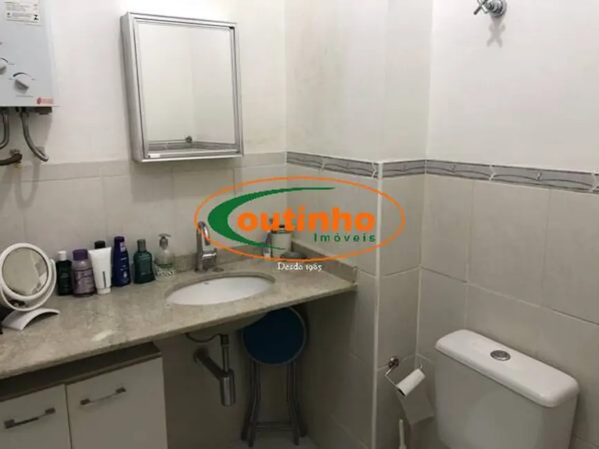 Foto 9 de Apartamento com 2 quartos à venda, 70m2 em Tijuca, Rio De Janeiro - RJ