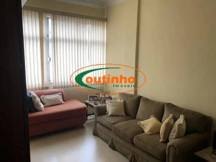Foto 1 de Apartamento com 2 quartos à venda, 70m2 em Tijuca, Rio De Janeiro - RJ