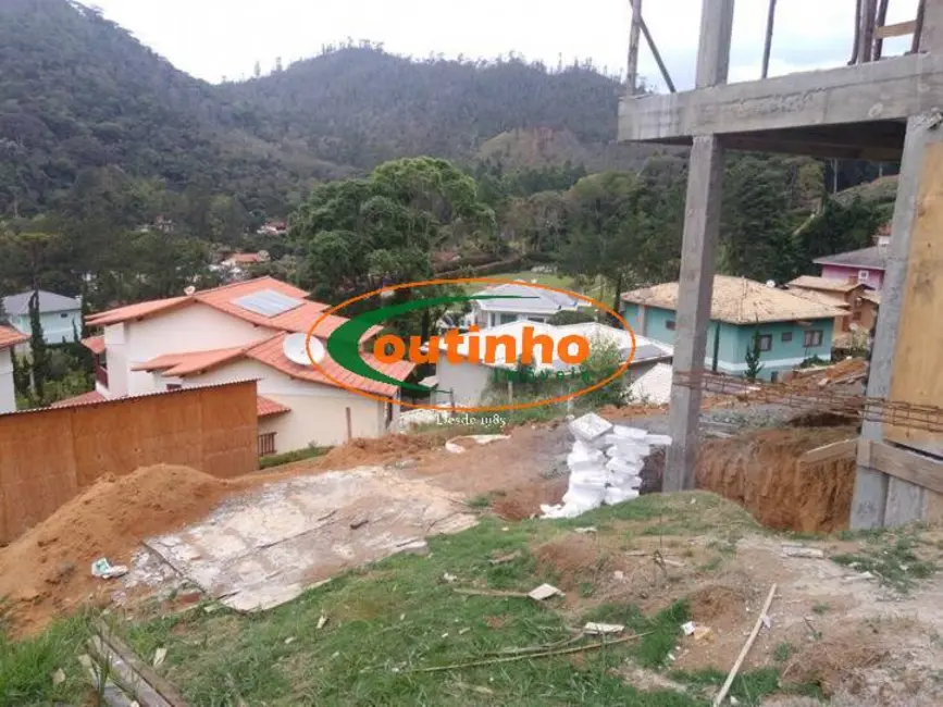 Foto 9 de Terreno / Lote à venda, 242m2 em Vargem Grande, Teresopolis - RJ
