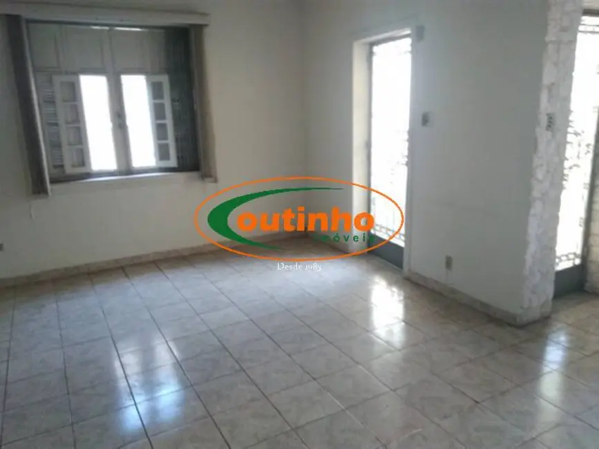 Casa com 5 quartos à venda, 213m2 em Grajaú, Rio De Janeiro - RJ - imagem 9 Foto 9 de Casa com 5 quartos à venda, 213m2 em Grajaú, Rio De Janeiro - RJ