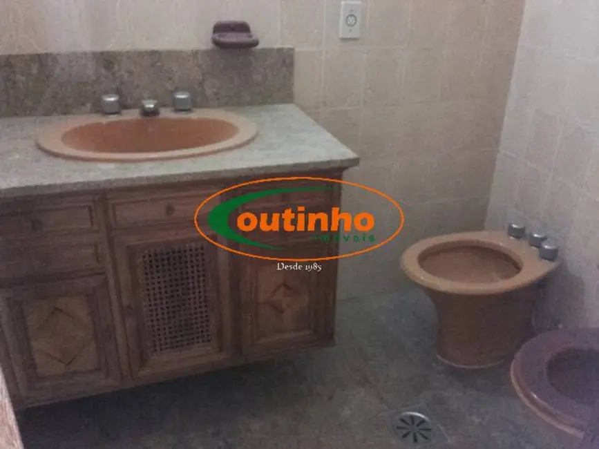 Foto 4 de Apartamento com 4 quartos à venda, 196m2 em Tijuca, Rio De Janeiro - RJ