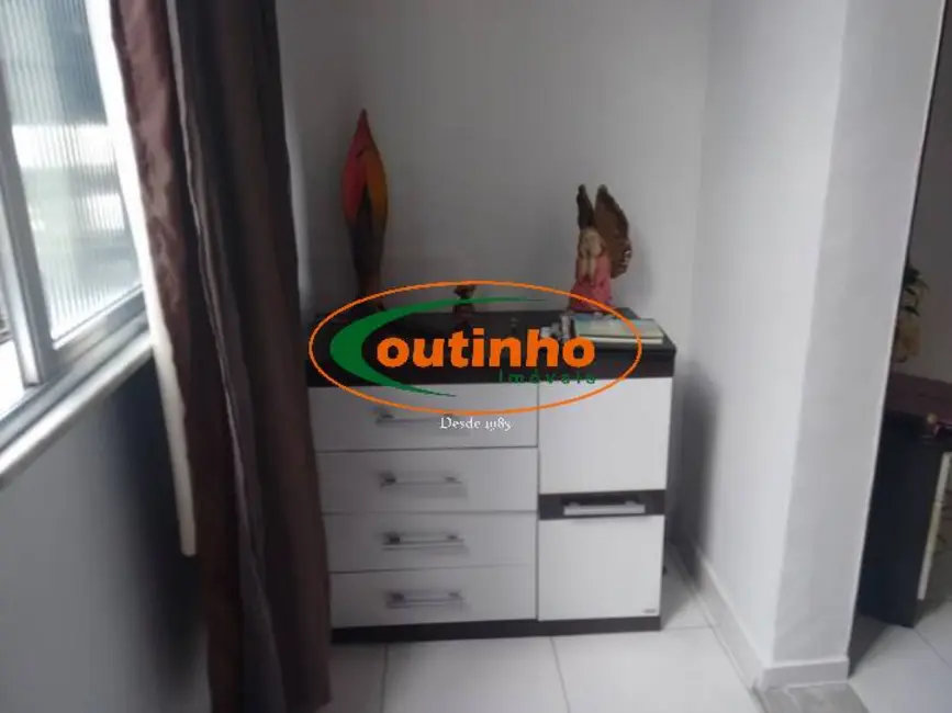 Foto 4 de Apartamento com 2 quartos à venda, 72m2 em Rio Comprido, Rio De Janeiro - RJ