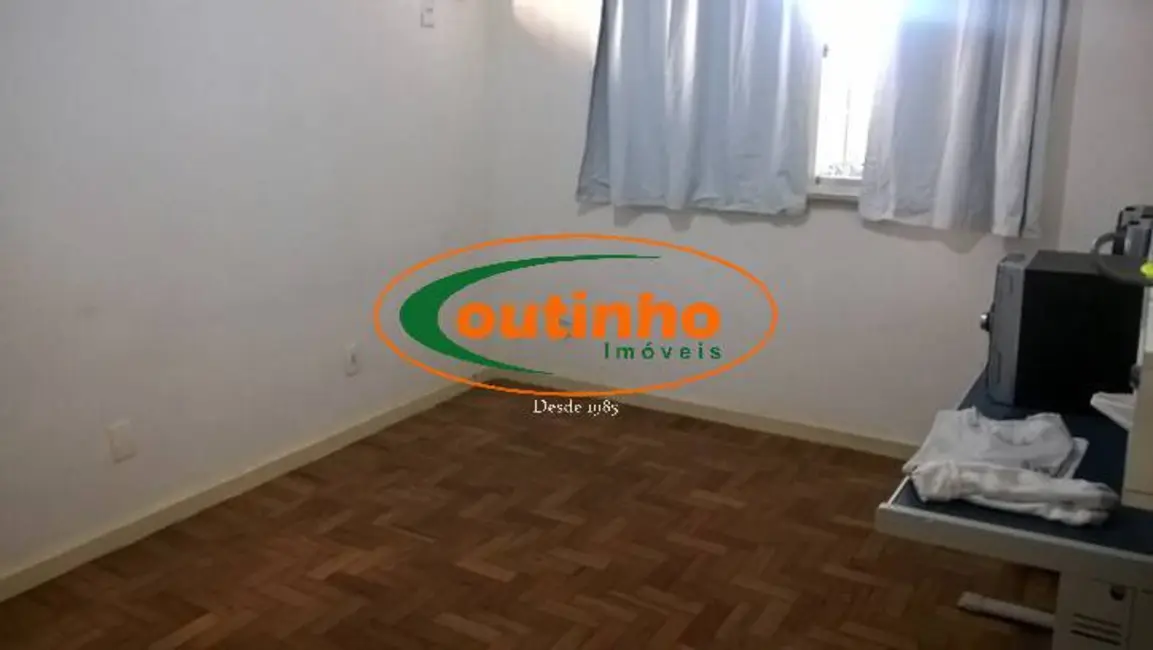 Foto 5 de Apartamento com 2 quartos à venda, 70m2 em Tijuca, Rio De Janeiro - RJ