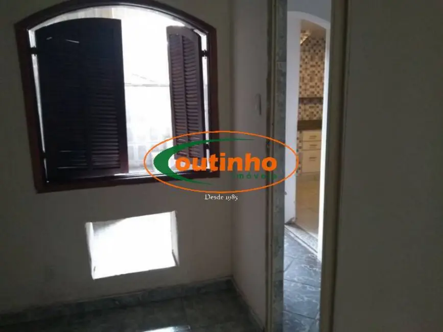 Casa com 4 quartos à venda, 186m2 em Tijuca, Rio De Janeiro - RJ - imagem 8 Foto 8 de Casa com 4 quartos à venda, 186m2 em Tijuca, Rio De Janeiro - RJ