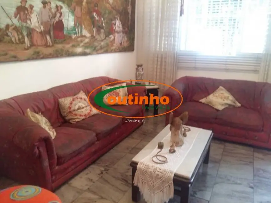 Foto 9 de Casa com 4 quartos à venda, 220m2 em Grajaú, Rio De Janeiro - RJ