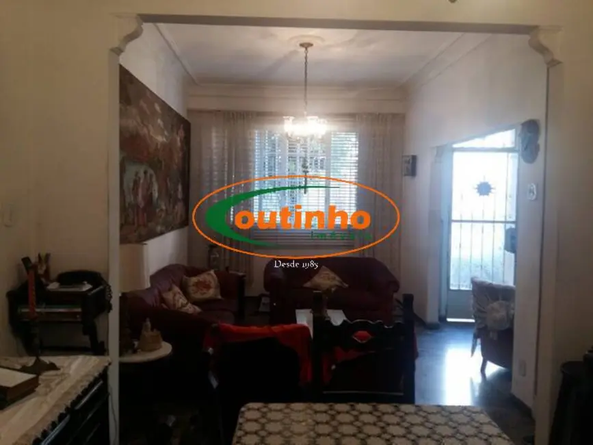 Foto 8 de Casa com 4 quartos à venda, 220m2 em Grajaú, Rio De Janeiro - RJ