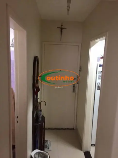 Foto 3 de Apartamento com 2 quartos à venda, 66m2 em Tijuca, Rio De Janeiro - RJ