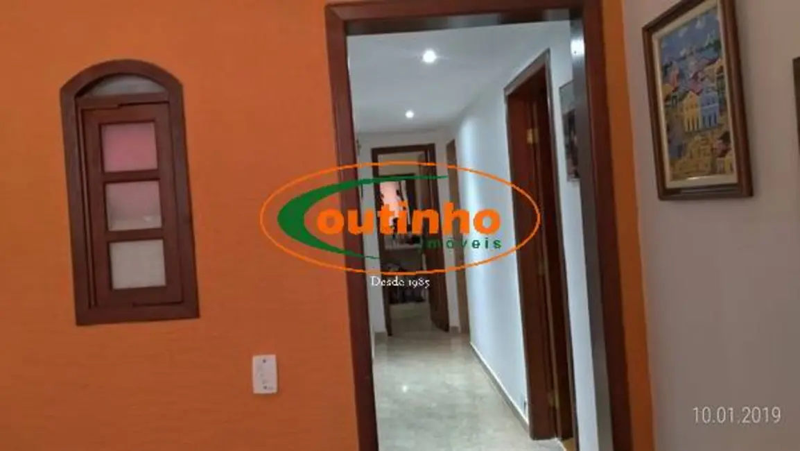Casa com 4 quartos à venda, 250m2 em Vila Isabel, Rio De Janeiro - RJ - imagem 4 Foto 4 de Casa com 4 quartos à venda, 250m2 em Vila Isabel, Rio De Janeiro - RJ