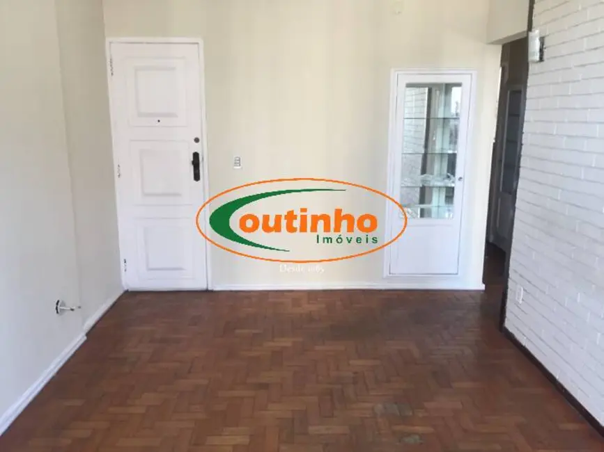 Foto 2 de Apartamento com 2 quartos à venda, 68m2 em Tijuca, Rio De Janeiro - RJ